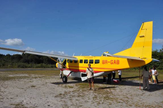 O avião que nos levou à Kaiteur Falls, na Guiana